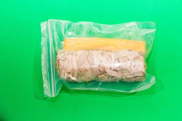 White Sage & Palo Santo – Cleanse Negative Energy & Invite Abundance